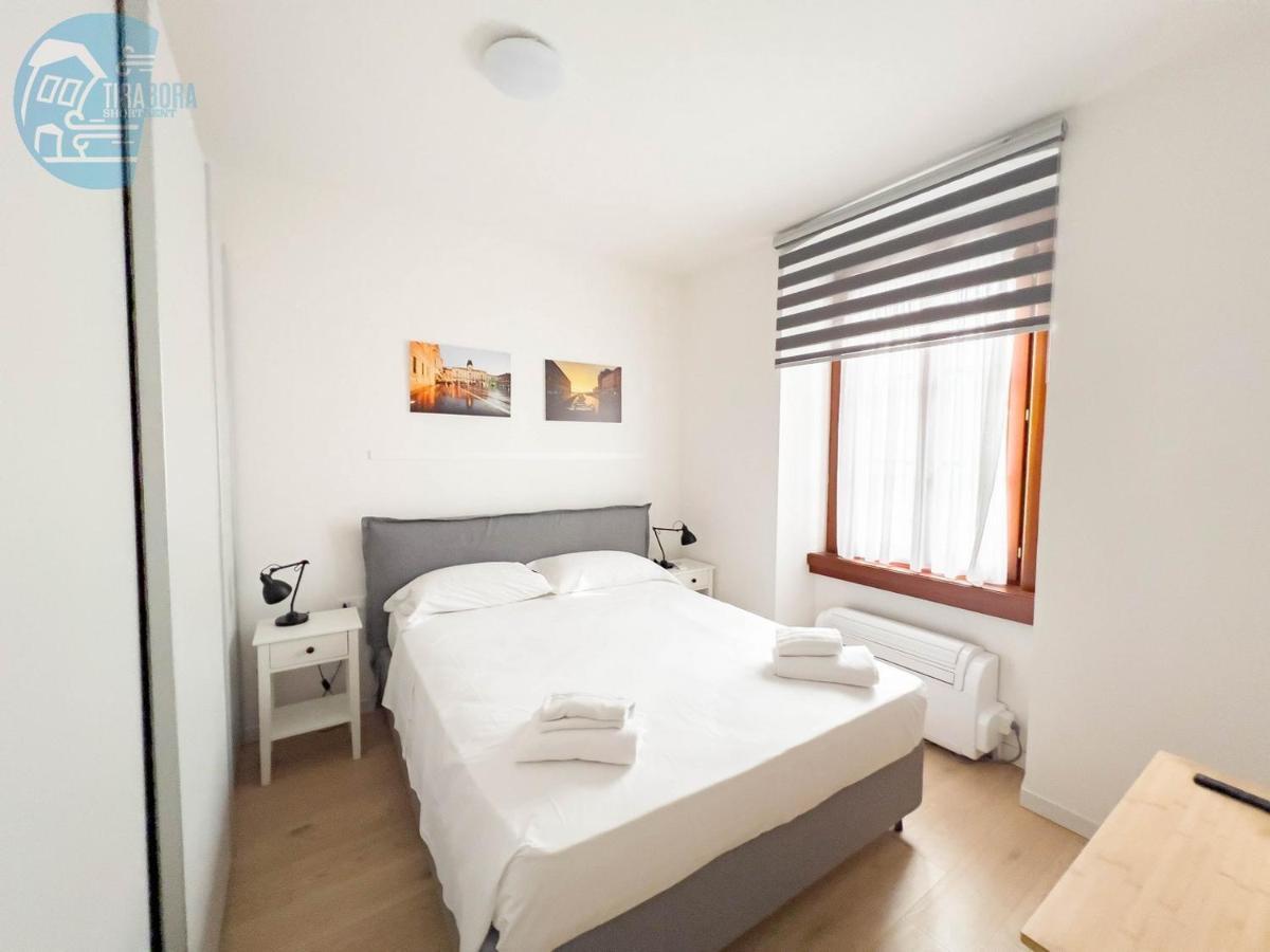 Piazza Della Borsa 3C Tirabora Short Rent Apartment Триест Екстериор снимка